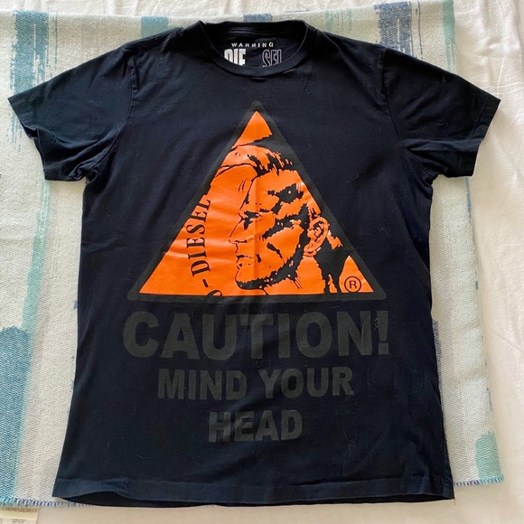 (SOLD)4 PCs of Diesel Men's T Shirt Bundle Size S - Picture 4 of 7